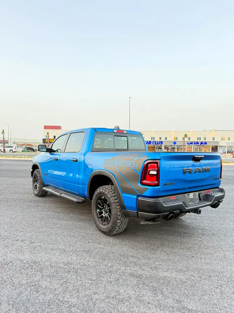 DODGE Ram 1500 Rebel Crew 2025 - photo 3 - Import Émirats | International Cars
