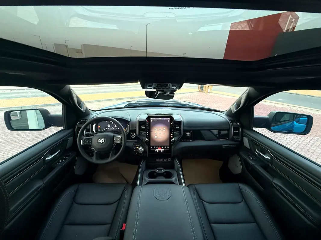 DODGE Ram 1500 Rebel Crew 2025 - photo 6 - Import Émirats | International Cars