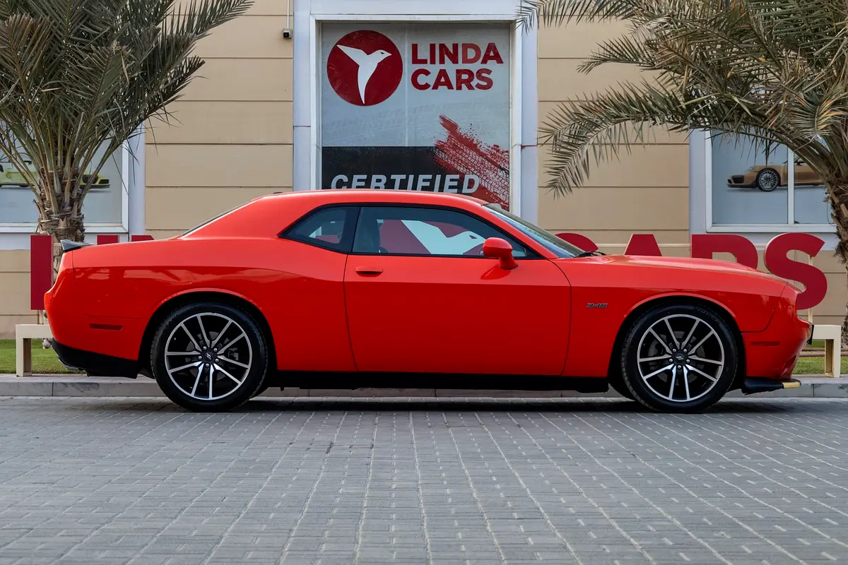 DODGE Challenger R/T 2023 - photo 9 - Import Émirats | International Cars