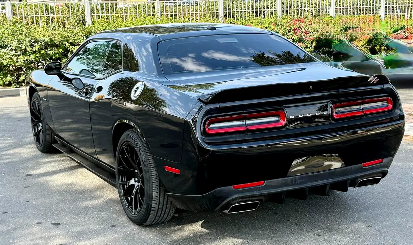 DODGE Challenger R/T Plus 2015 - photo 10 - Import Émirats | International Cars