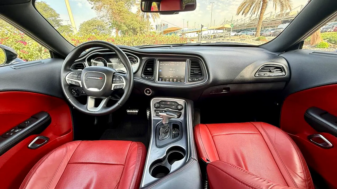 DODGE Challenger R/T Plus 2015 - photo 12 - Import Émirats | International Cars