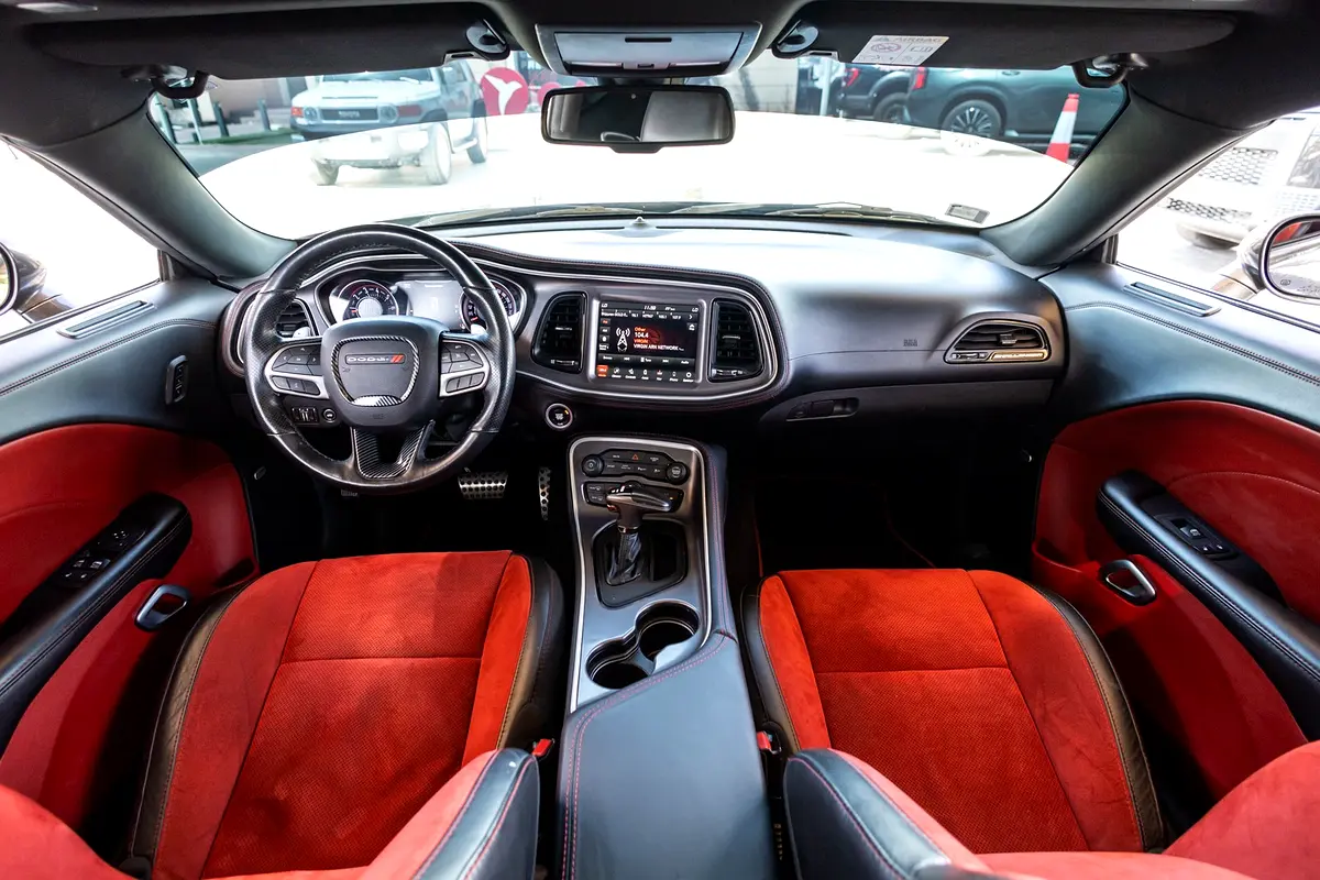 DODGE Challenger GT 2021 - photo 12 - Import Émirats | International Cars