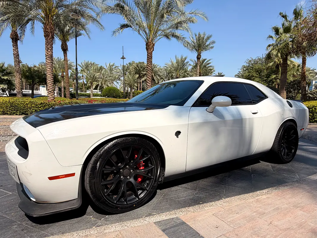 DODGE Challenger Hellcat 2016