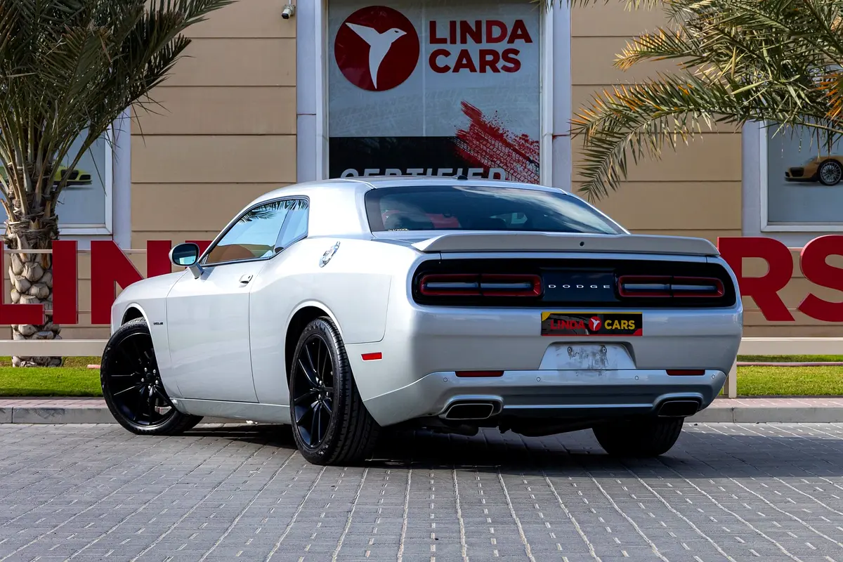 DODGE Challenger R/T 2021 - photo 8 - Import Émirats | International Cars