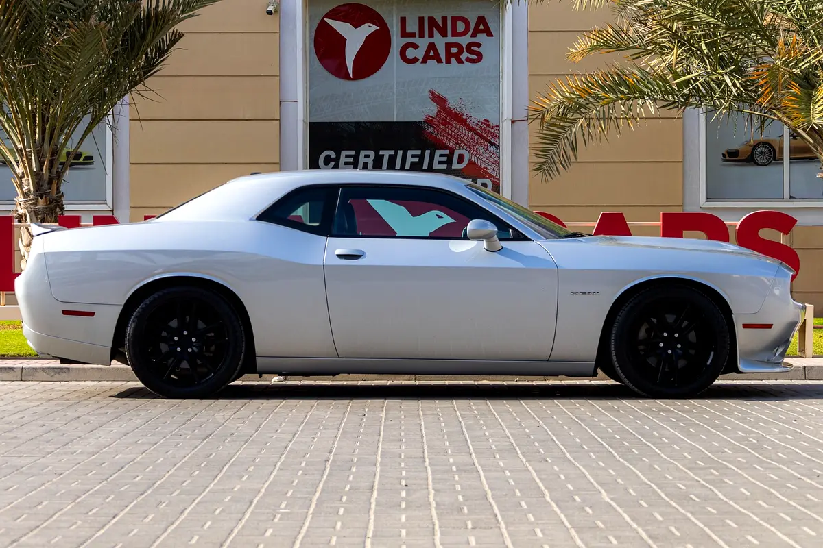 DODGE Challenger R/T 2021 - photo 9 - Import Émirats | International Cars
