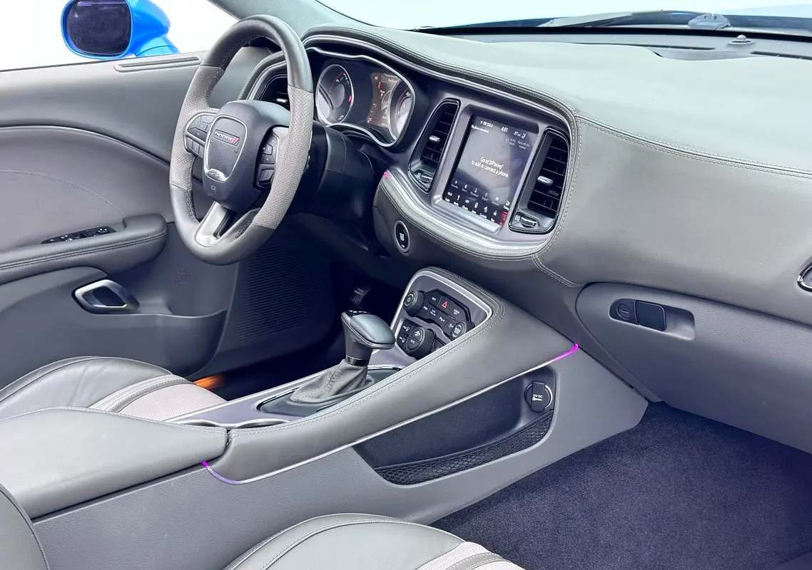 DODGE Challenger R/T Plus 2019 - photo 9 - Import Émirats | International Cars