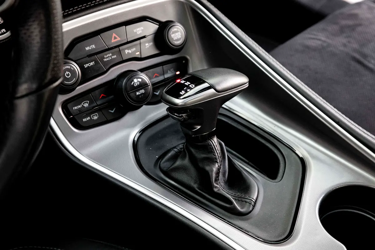 DODGE Challenger GT 2021 - photo 10 - Import Émirats | International Cars