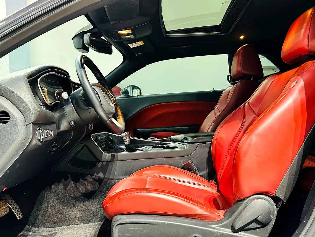 DODGE Challenger R/T Plus 2015 - photo 10 - Import Émirats | International Cars