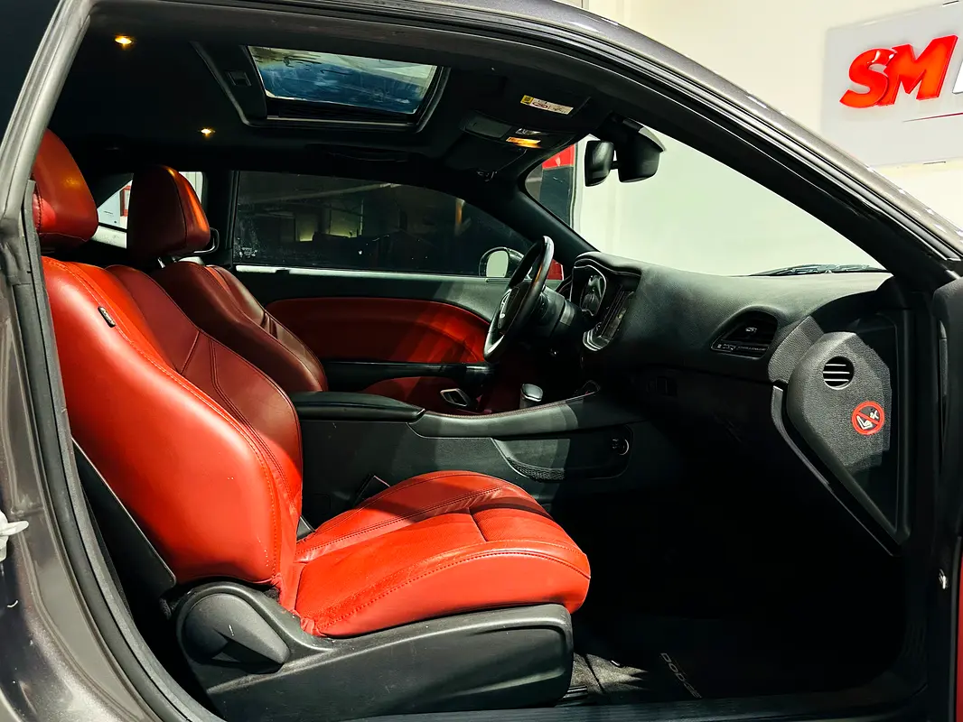 DODGE Challenger R/T Plus 2015 - photo 12 - Import Émirats | International Cars