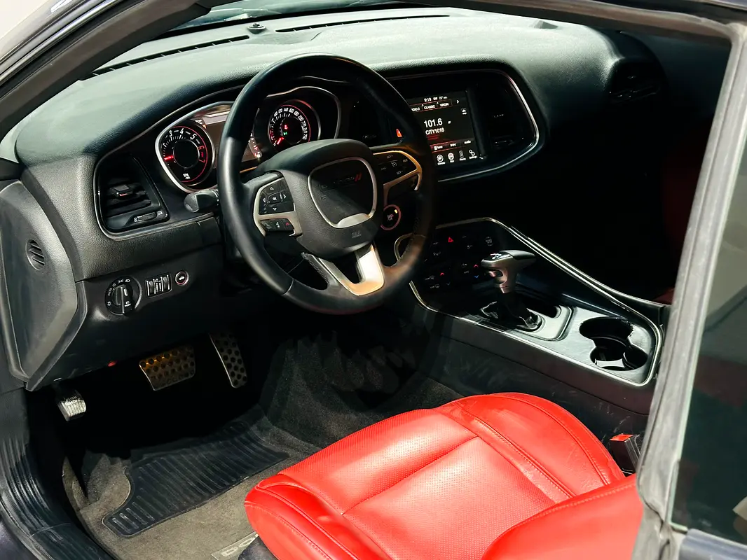 DODGE Challenger R/T Plus 2015 - photo 9 - Import Émirats | International Cars