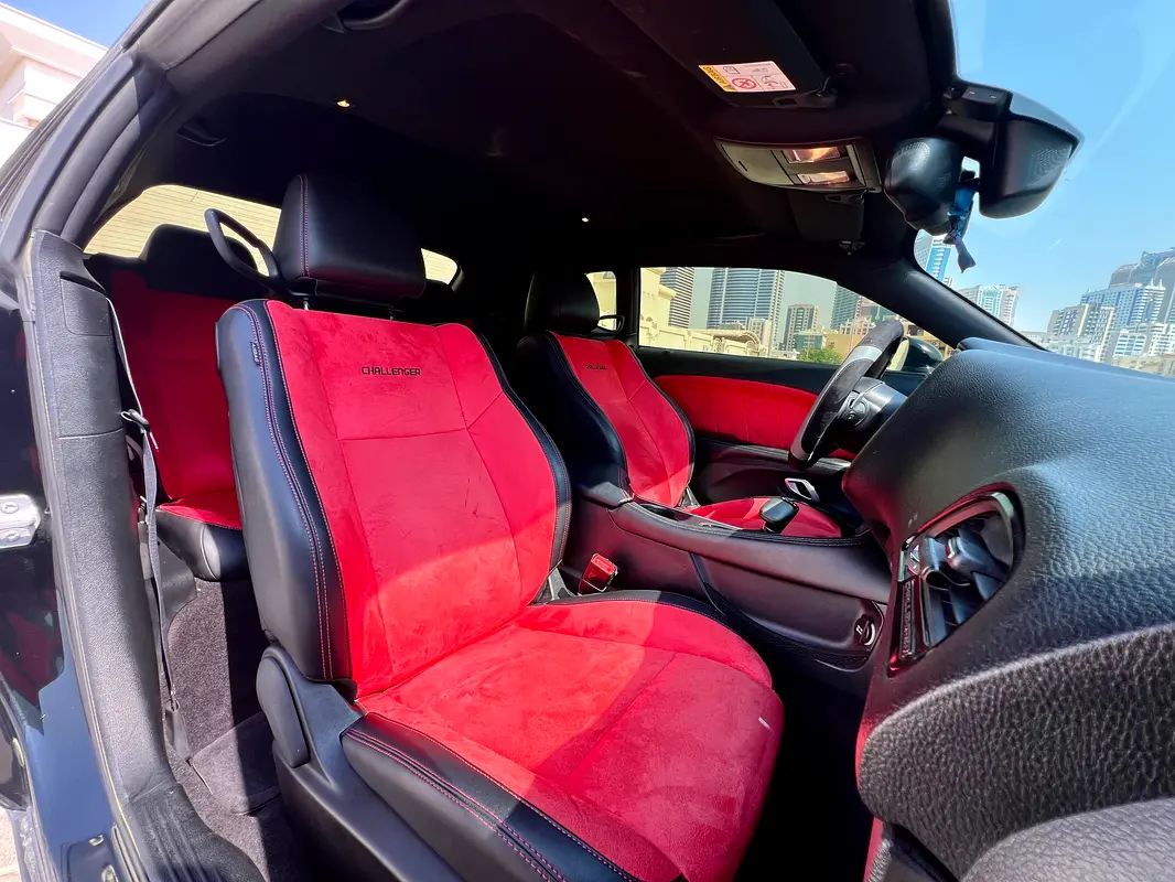 DODGE Challenger SXT 2016 - photo 11 - Import Émirats | International Cars