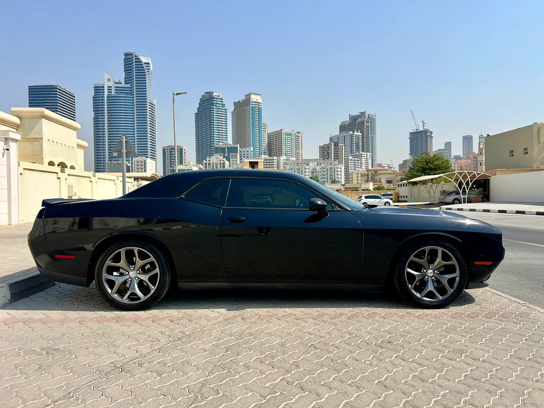 DODGE Challenger SXT 2016 - photo 5 - Import Émirats | International Cars