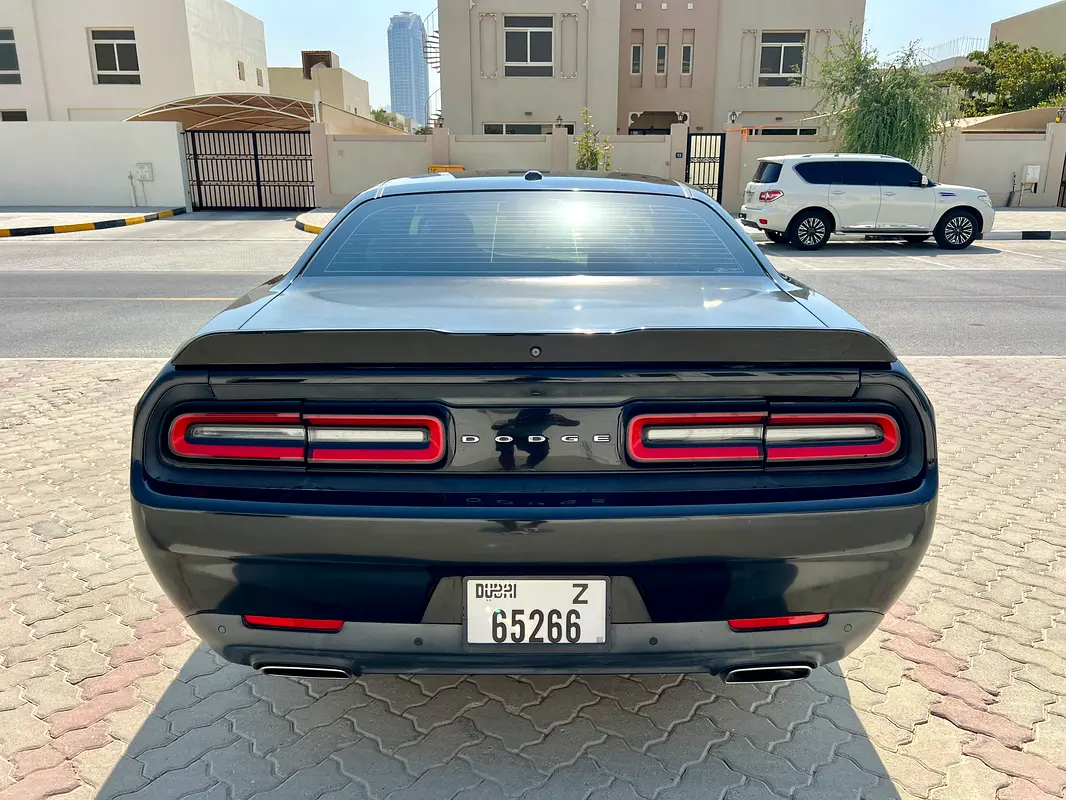 DODGE Challenger SXT 2016 - photo 6 - Import Émirats | International Cars