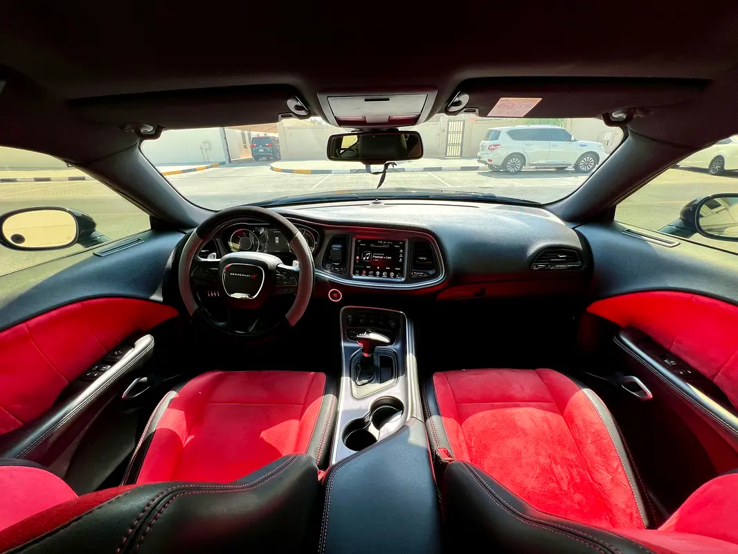 DODGE Challenger SXT 2016 - photo 9 - Import Émirats | International Cars