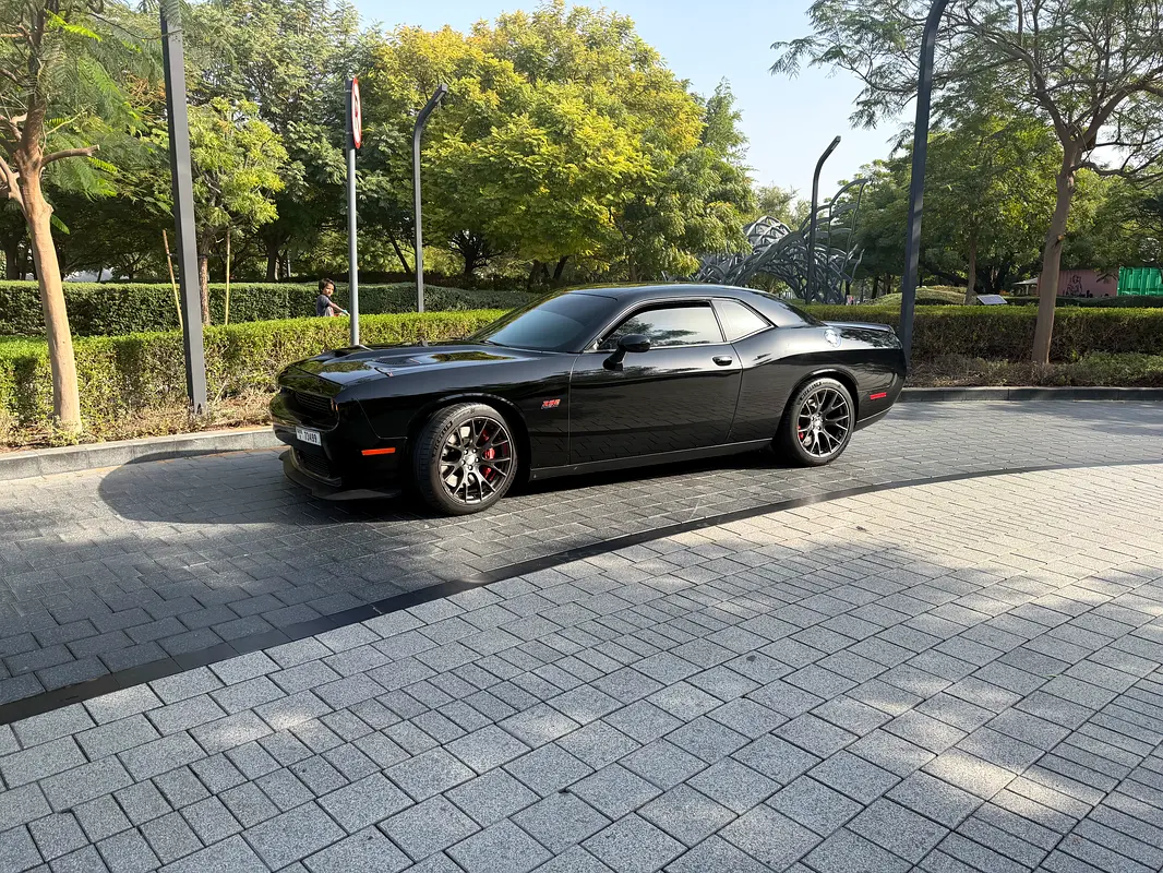 DODGE Challenger SRT 392 2017 - photo 2 - Import Émirats | International Cars