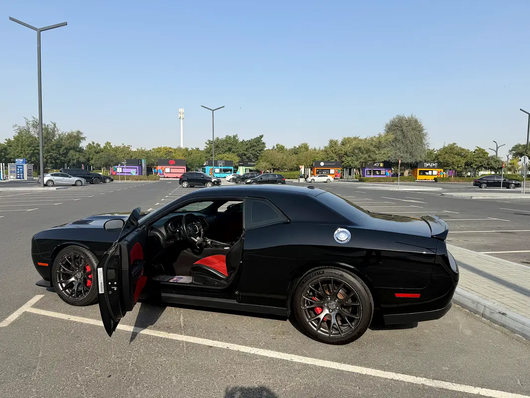 DODGE Challenger SRT 392 2017 - photo 4 - Import Émirats | International Cars