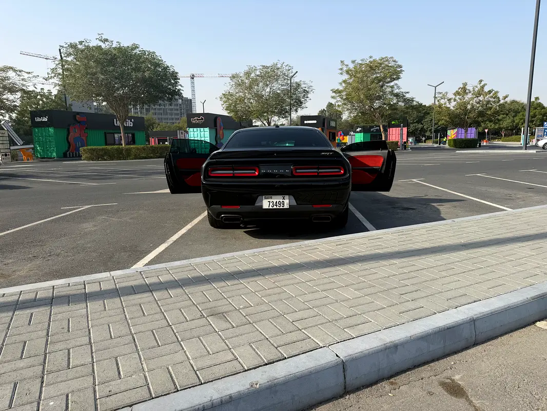 DODGE Challenger SRT 392 2017 - photo 5 - Import Émirats | International Cars