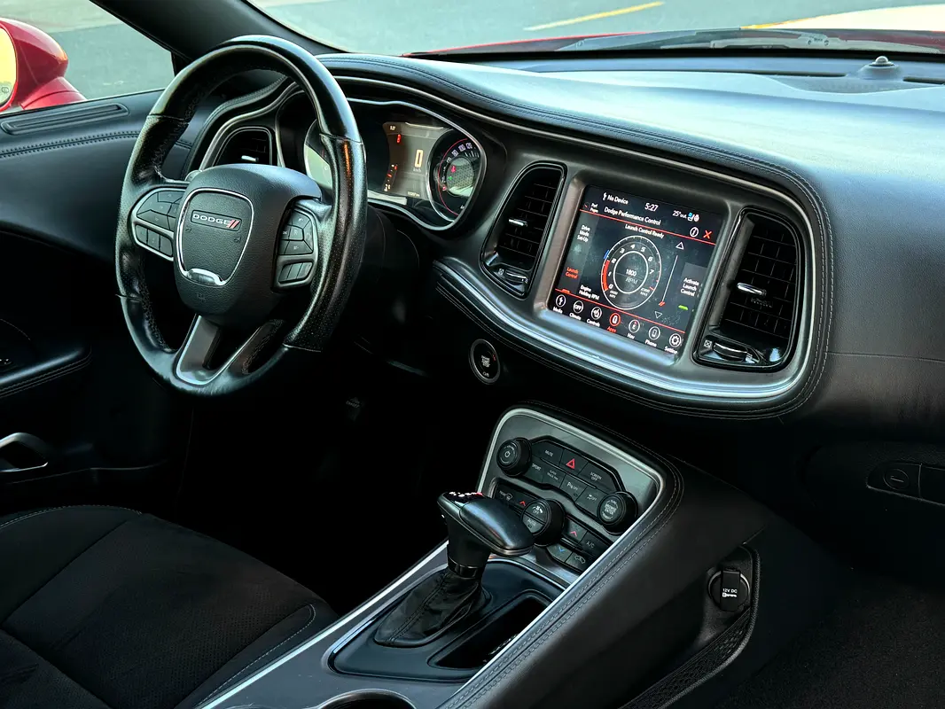 DODGE Challenger GT 2020 - photo 11 - Import Émirats | International Cars