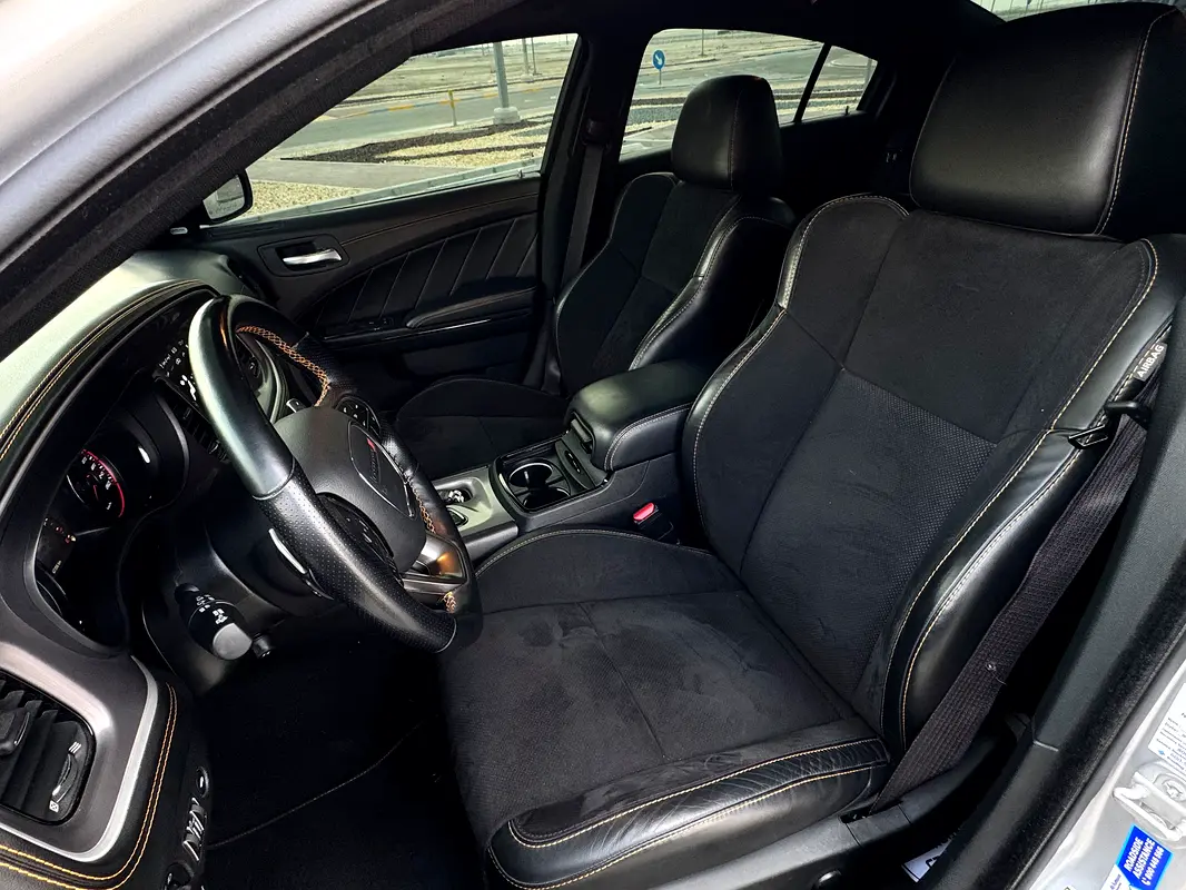 DODGE Charger GT 2022 - photo 11 - Import Émirats | International Cars