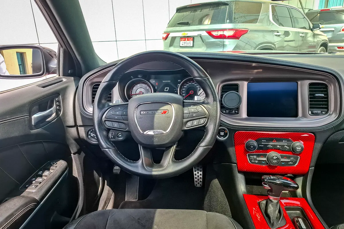 DODGE Charger R/T 2023 - photo 10 - Import Émirats | International Cars