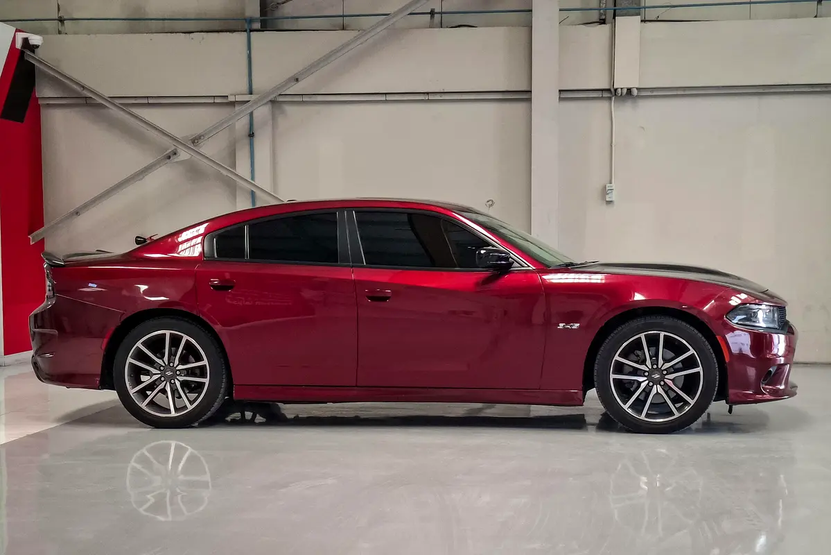 DODGE Charger R/T 2023 - photo 4 - Import Émirats | International Cars