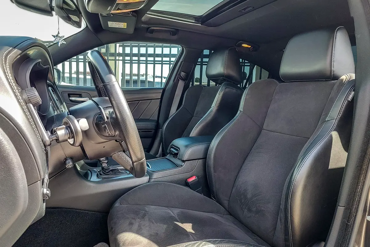 DODGE Charger GT 2023 - photo 11 - Import Émirats | International Cars