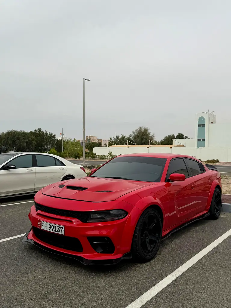 DODGE Charger SXT 2019 - photo 3 - Import Émirats | International Cars