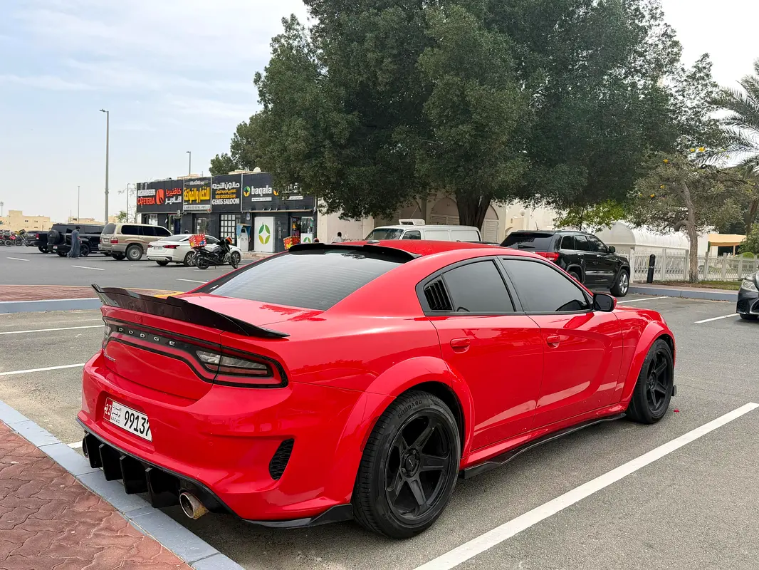 DODGE Charger SXT 2019 - photo 5 - Import Émirats | International Cars