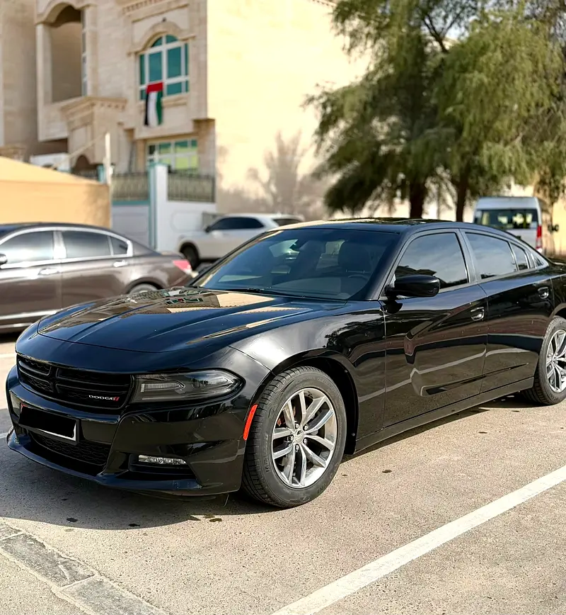 DODGE Charger SXT 2015 - photo 4 - Import Émirats | International Cars