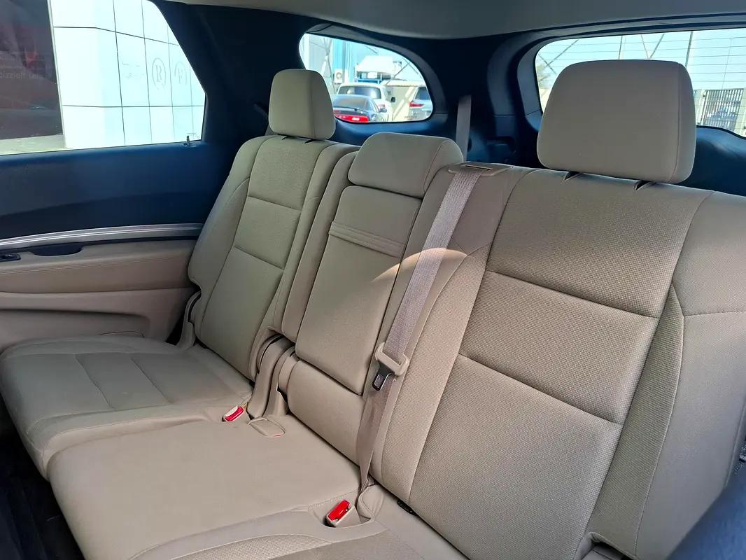 DODGE Durango SXT 2017 - photo 12 - Import Émirats | International Cars