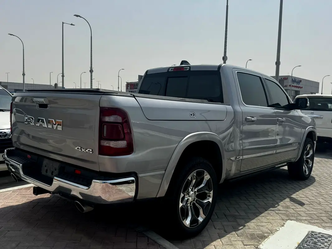DODGE Ram 1500 Limited 2020 - photo 3 - Import Émirats | International Cars