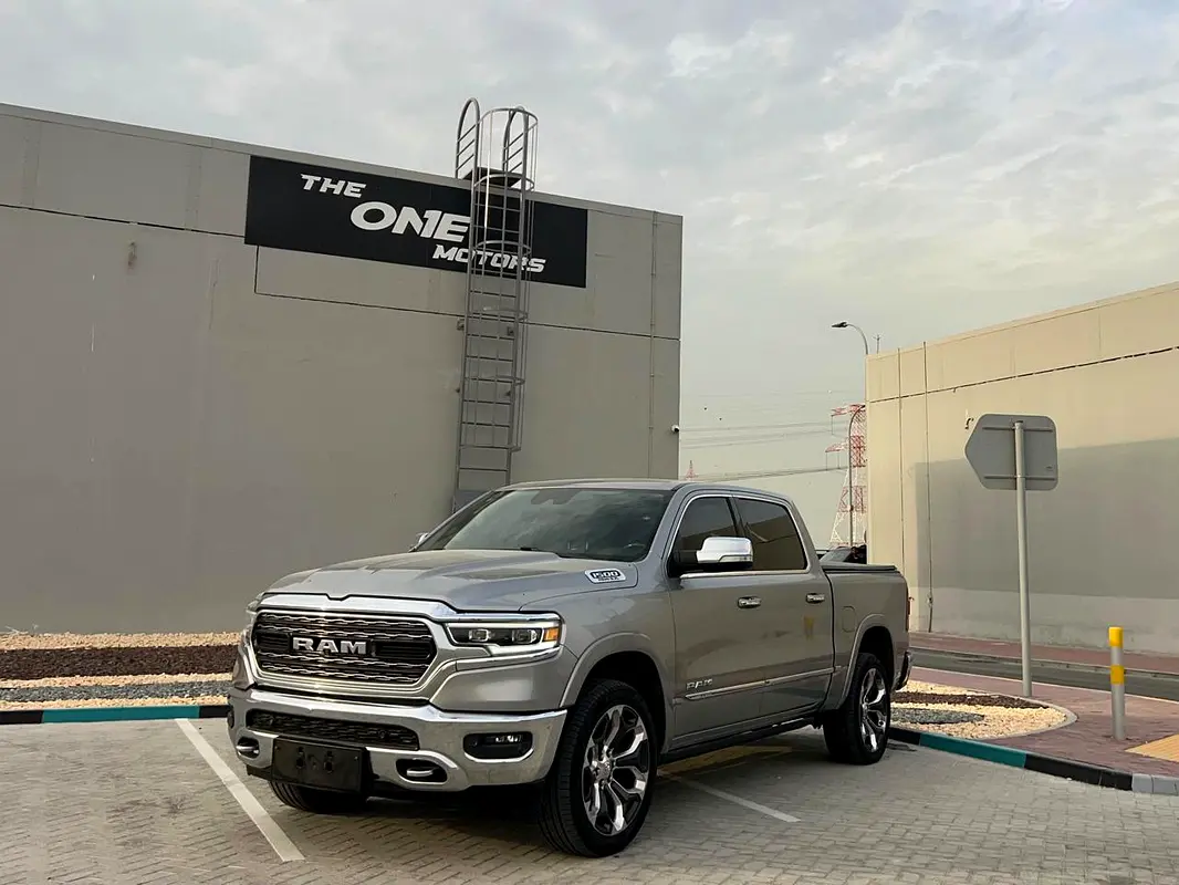 DODGE Ram 1500 Limited 2019 - photo 9 - Import Émirats | International Cars