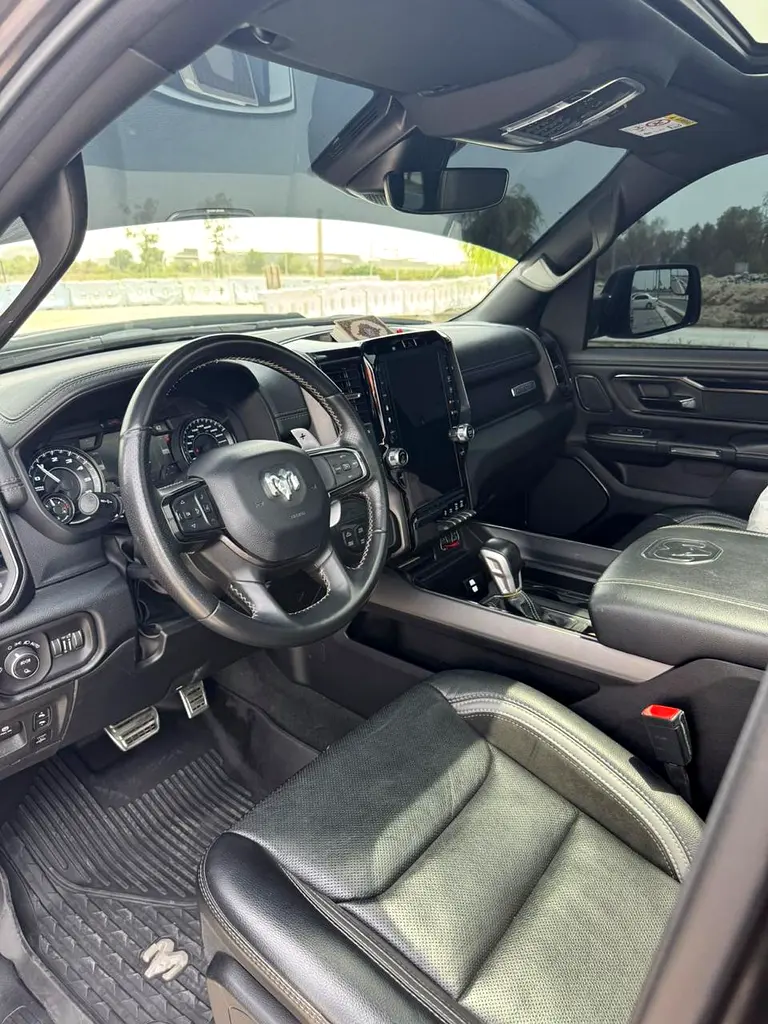 DODGE Ram 1500 Rebel Crew 2022 - photo 5 - Import Émirats | International Cars