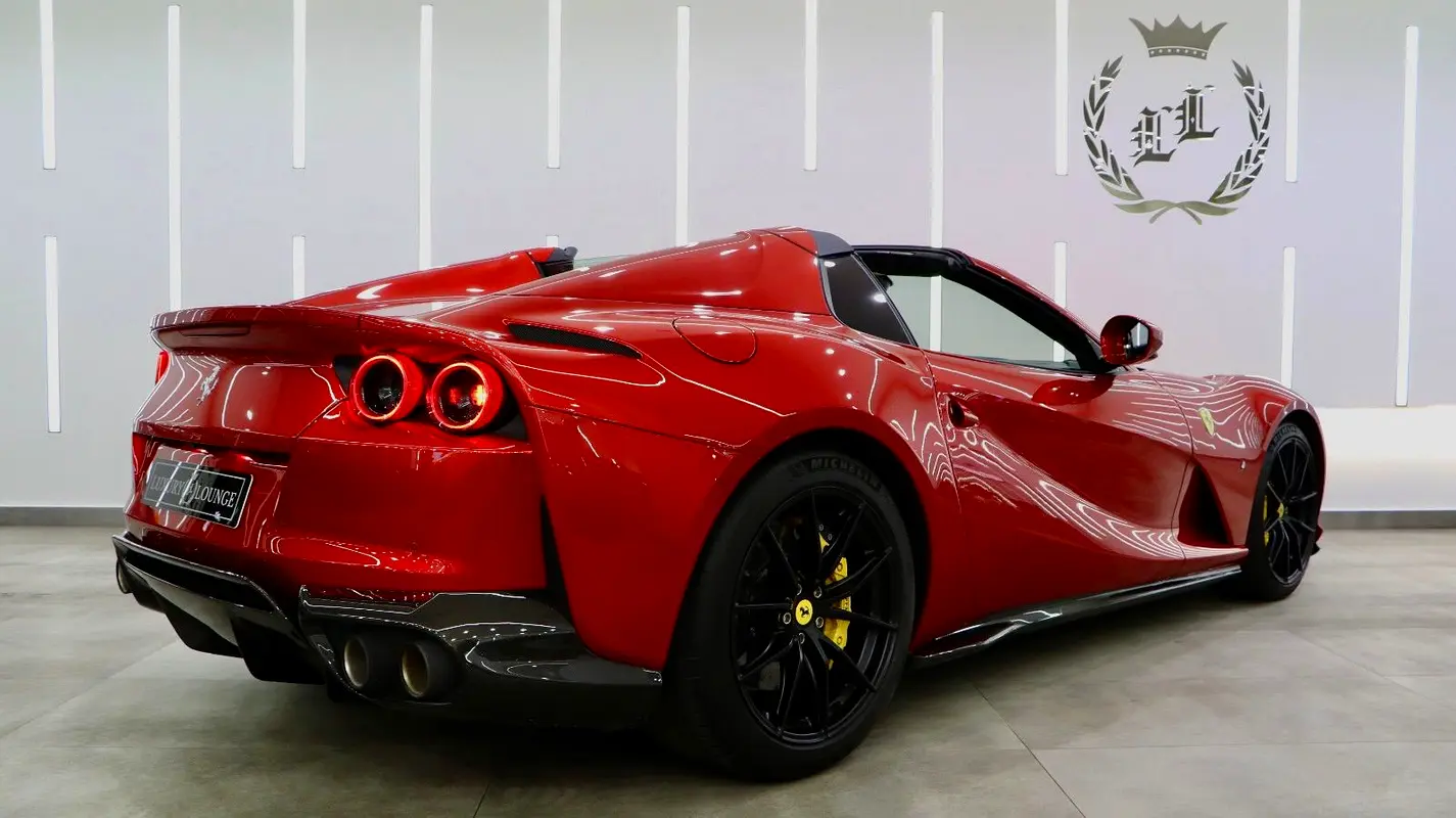 FERRARI 812 GTS 2023 - photo 11 - Import Émirats | International Cars