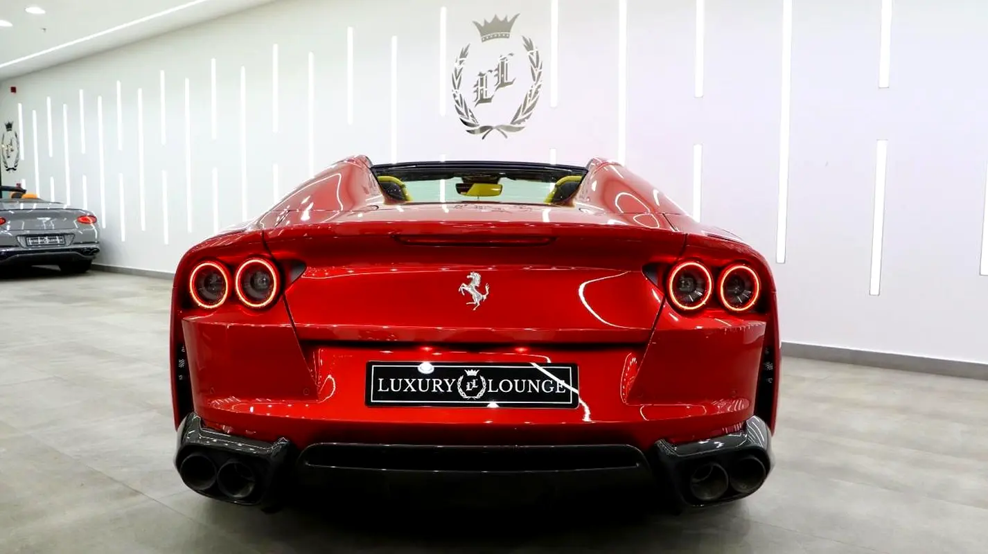 FERRARI 812 GTS 2023 - photo 12 - Import Émirats | International Cars