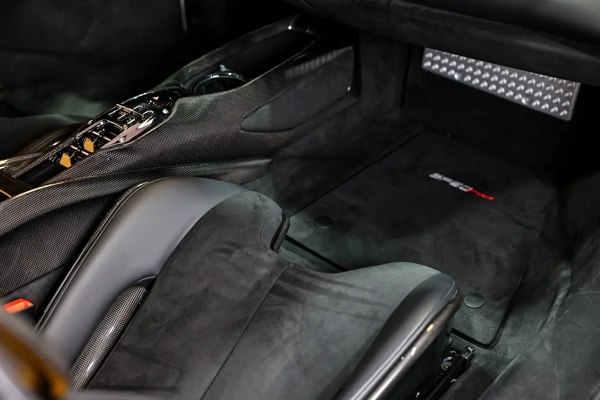 FERRARI SF90 Spider Other 2022 - photo 7 - Import Émirats | International Cars