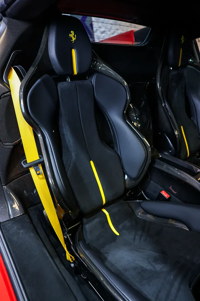 FERRARI SF90 Spider Other 2022 - photo 8 - Import Émirats | International Cars