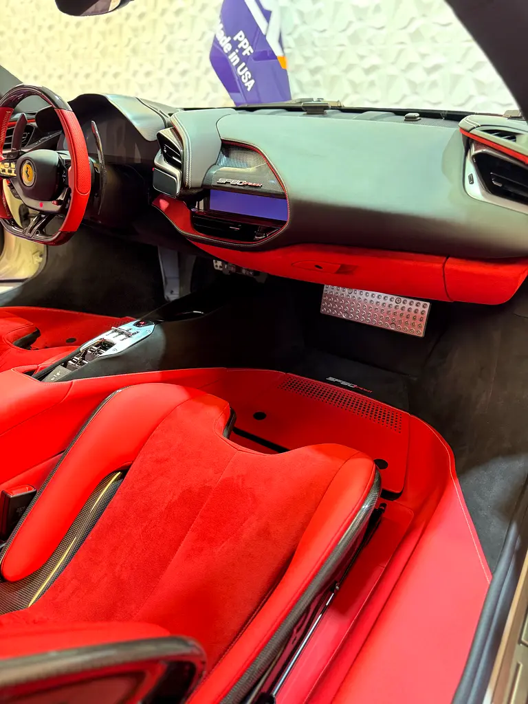 FERRARI SF90 Spider Other 2022 - photo 3 - Import Émirats | International Cars