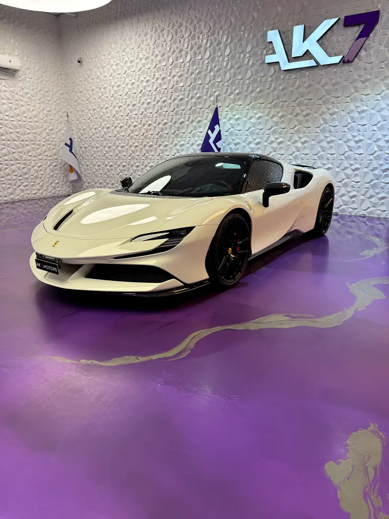 FERRARI SF90 Spider Other 2022 - photo 4 - Import Émirats | International Cars