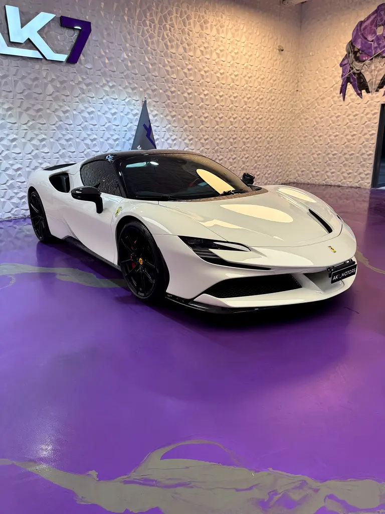 FERRARI SF90 Spider Other 2022 - photo 5 - Import Émirats | International Cars