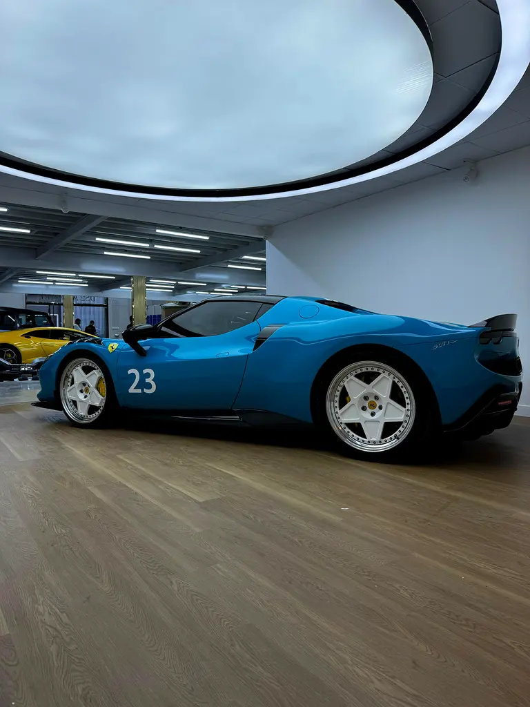FERRARI 296 GTB Standard 2023 - photo 5 - Import Émirats | International Cars