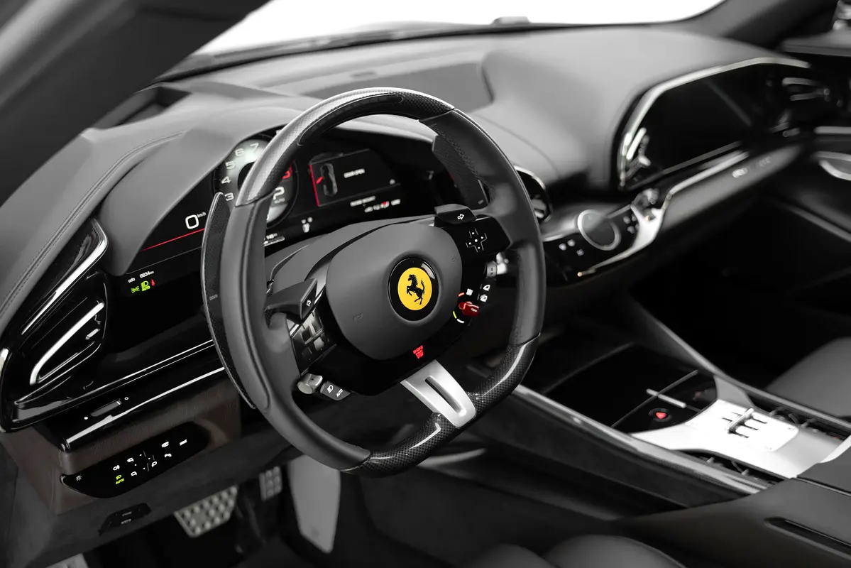 FERRARI Purosangue Standard 2024 - photo 10 - Import Émirats | International Cars