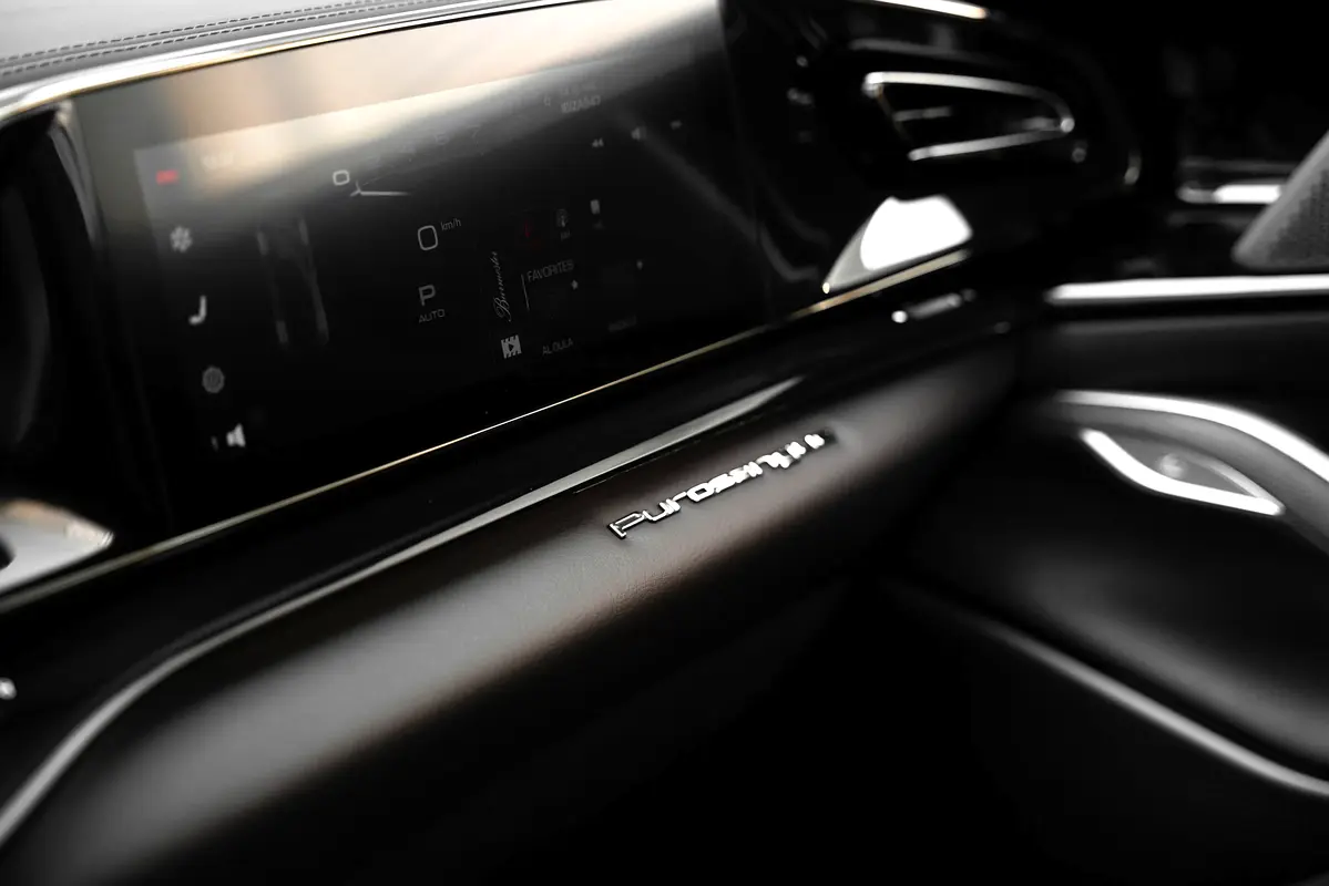 FERRARI Purosangue Standard 2024 - photo 11 - Import Émirats | International Cars