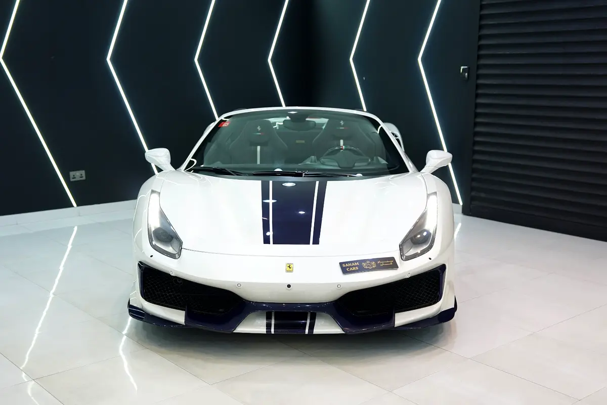 FERRARI 488 Pista Spider Atelier 2018 - photo 2 - Import Émirats | International Cars