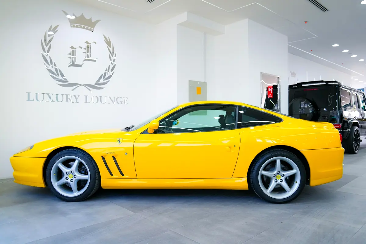 FERRARI 550 Maranello 2001 - photo 5 - Import Émirats | International Cars