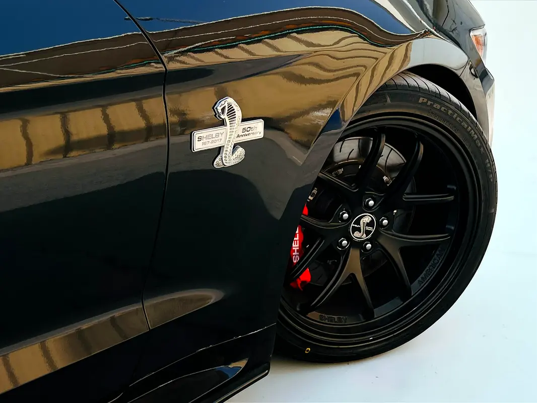 FORD Mustang Shelby Supersnake 2017 - photo 8 - Import Émirats | International Cars