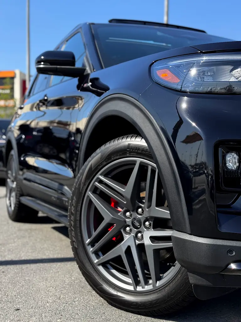 FORD Explorer ST 2025 - photo 8 - Import Émirats | International Cars