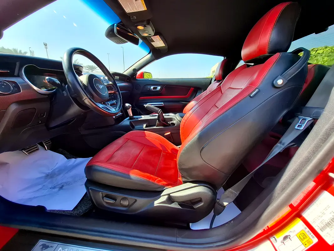 FORD Mustang GT Premium 2022 - photo 12 - Import Émirats | International Cars