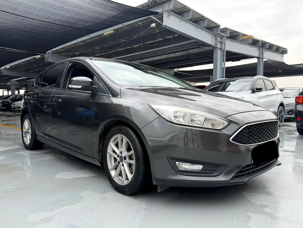 FORD Focus Trend 2017 - photo 2 - Import Émirats | International Cars