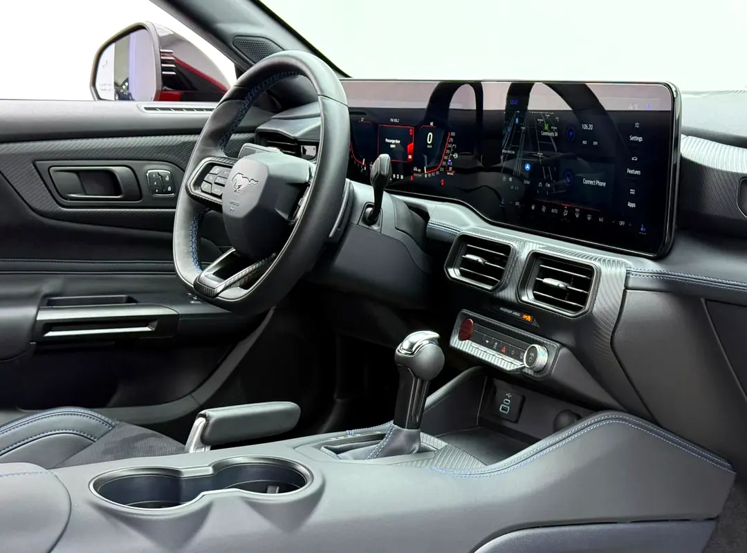 FORD Mustang Dark Horse 2025 - photo 8 - Import Émirats | International Cars